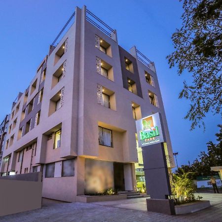 The Basil Park Hotel Bhávnagar Kültér fotó